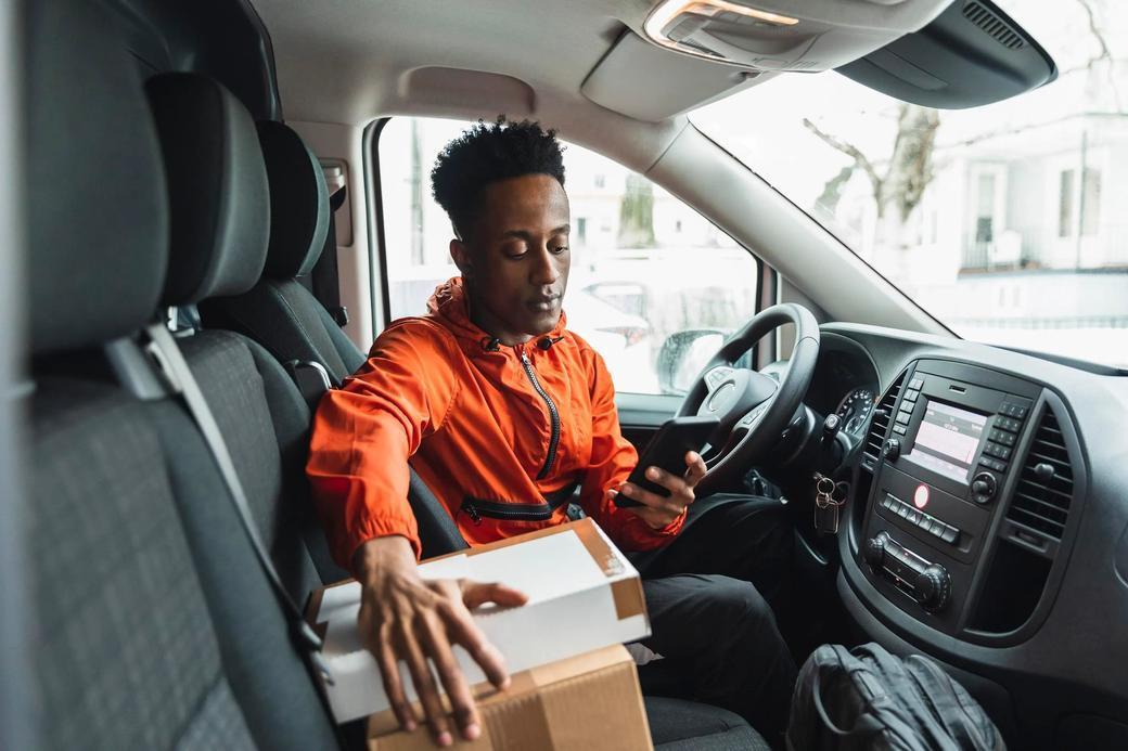 Pokonywanie wyzwań stojących przed starszymi firmami logistycznymi