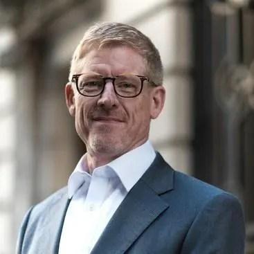 Australia, Indie, Singapur Pomóż zwiększyć liczbę wyszukiwań kadry kierowniczej w regionie Azji i Pacyfiku w miarę zmniejszania się wpływu COVID