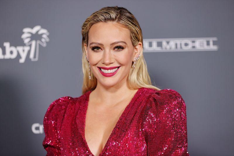 Hilary Duff obnaża wszystko w Zdrowie kobiet