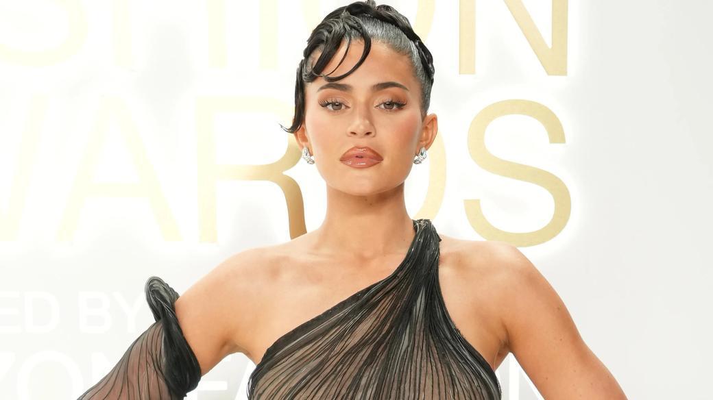 Miejsce Kylie Jenner w kompleksie Hidden Hills Kardashian nabiera kształtu