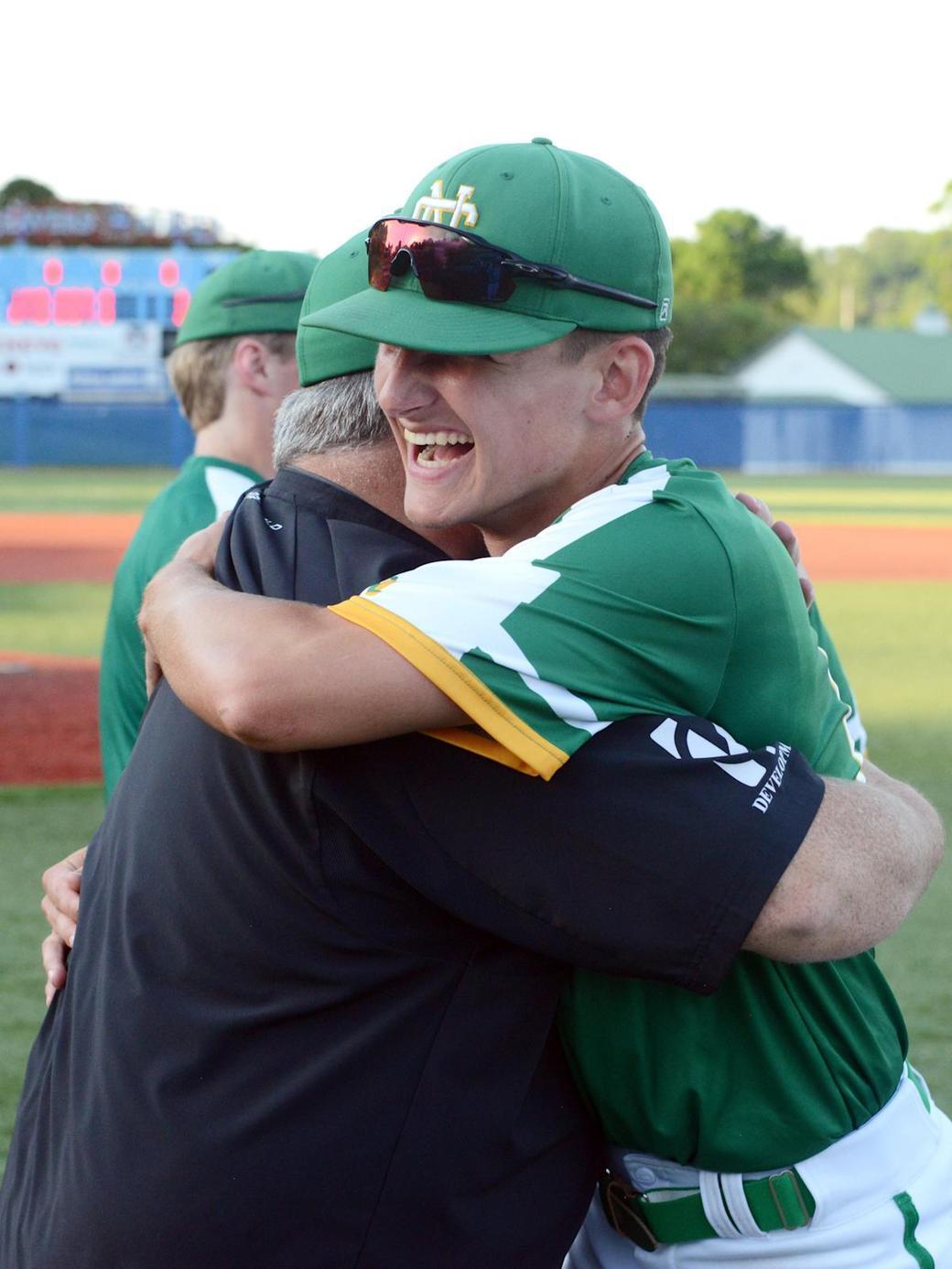 Newark Catholic wygrywa z Hilandem w regionalnej obgryzaczu do paznokci według OHSAA