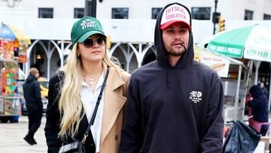 Kelsea Ballerini odpowiada na spekulacje o rozpadzie Chase Stokes za pomocą gorącego zdjęcia z PDA