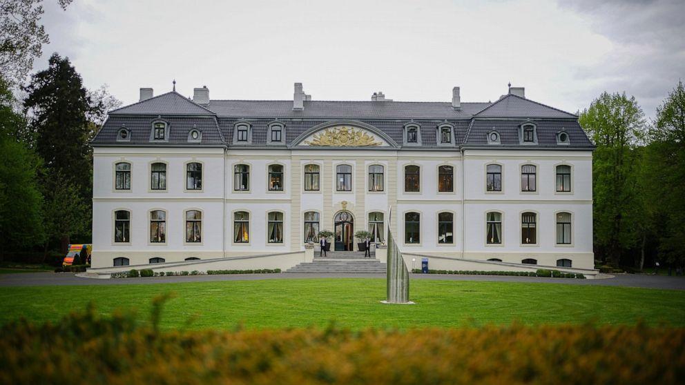 G7 wzywa do „jedności” przeciwko Rosji;  UE obiecuje fundusze na Ukrainę