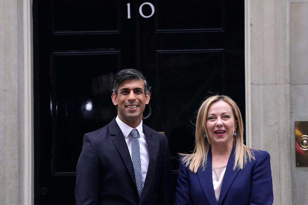 Sunak mówi, że Wielka Brytania i Włochy „sprzymierzyły się”, gdy spotyka skrajnie prawicowego Meloniego