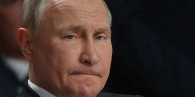 Putin ogłosił stan wojenny na okupowanej Ukrainie, ale niewiele się to zmienia i podkreśla jego desperację, mówią eksperci i urzędnicy