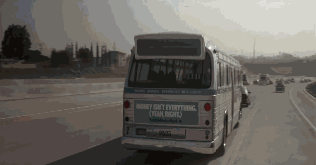 Autobus w prędkości